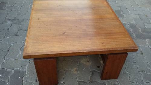 Wooden coffee table very sturdy for centre of lounge/patio in good condition