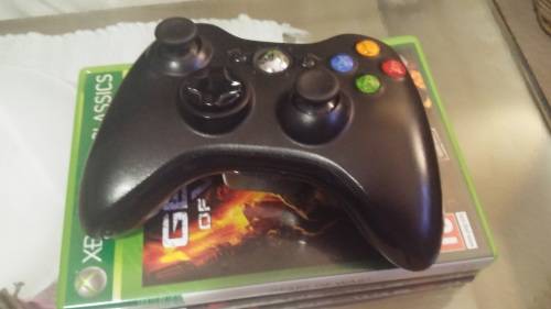Xbox 360 controller and Gears of war 1 - 3 and Judgement