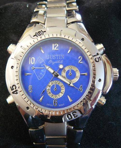 STUNNING MENS SILVER WATCH