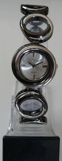 BLACK & SILVER QUARTZ WATCH - STUNNING!!!