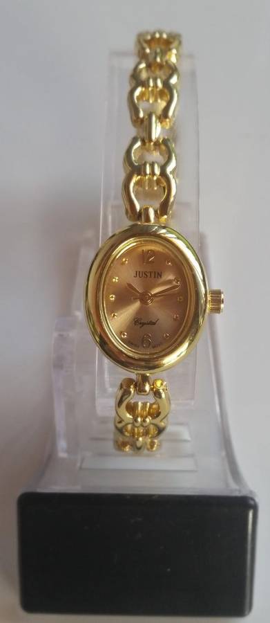 **STUNNING ladies Gold watch!!