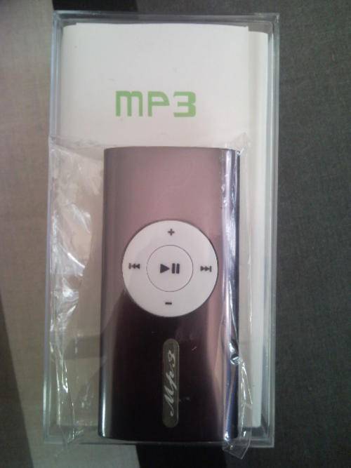 PURPLE MP3 PLAYER WITH LOUD SPEAKER AND SD/TF CARD SLOT