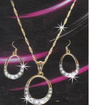 START VALENTINES SHOPPING ! EXCLUSIVE IMPORTED AKI DESIGNER FUSED 18ct  GOLD JEWELLERY SET