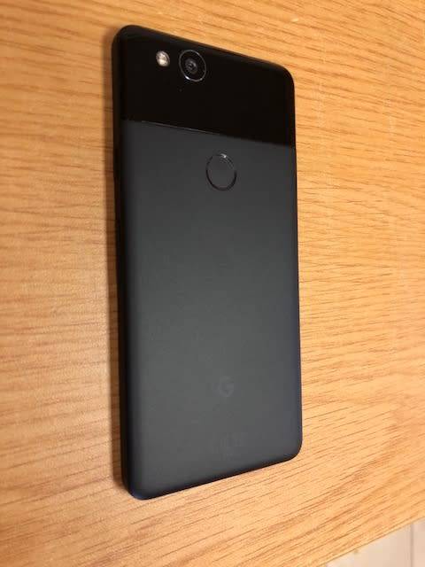 Google Pixel 2 Just Black 128GB Mint Condition with 2 cases - BARGAIN!!!