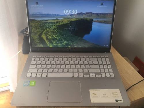 Asus VivoBook S15 Intel 8th Gen Core i5-8250U 16gb Ram 512gb SSD
