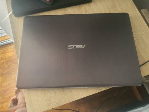 Asus VivoBook S15 Intel 8th Gen Core i5-8250U 16gb Ram 512gb SSD