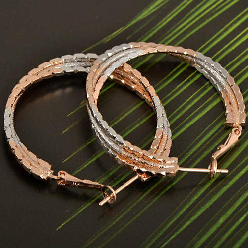 9K GOLD TWO TONE HOOP EAR RINGS
