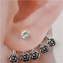 HOT SELLING RETRO STYLE ROSE WITH RHINESTONE EAR RING ONLY ONE