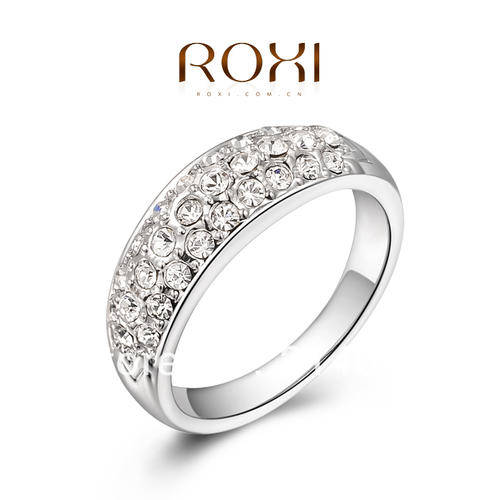 ROUND CLEAR AUSTRIAN CRYSTAL GOLD/ PLATINUM PL RING SIZE 8