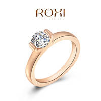 18 KT ROSE GOLD PLATED ROXY AUSTRALIAN CRYSTAL RING SIZE 9