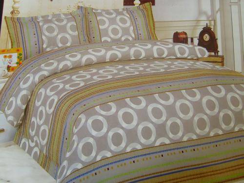 6 PICE QUEEN SIZE WONDERFUL DUVET COVER SET