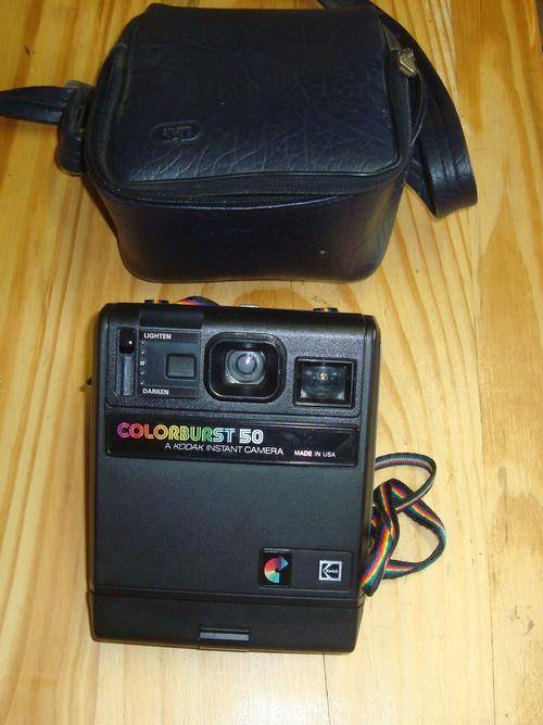 COLOURBUSRT 50 KODAK INSTANT CAMERA