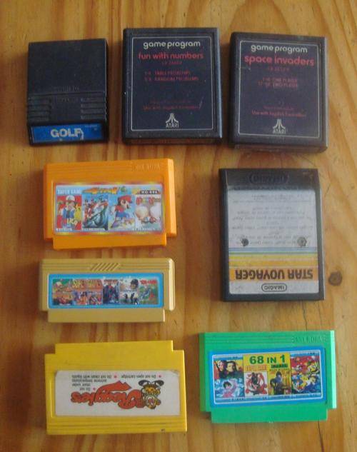 VINTAGE GAME CASSETTES
