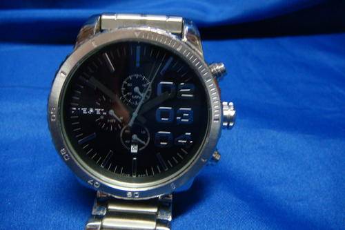 Diesel 5 Bar with silvers trap and silver fittings gents watch
