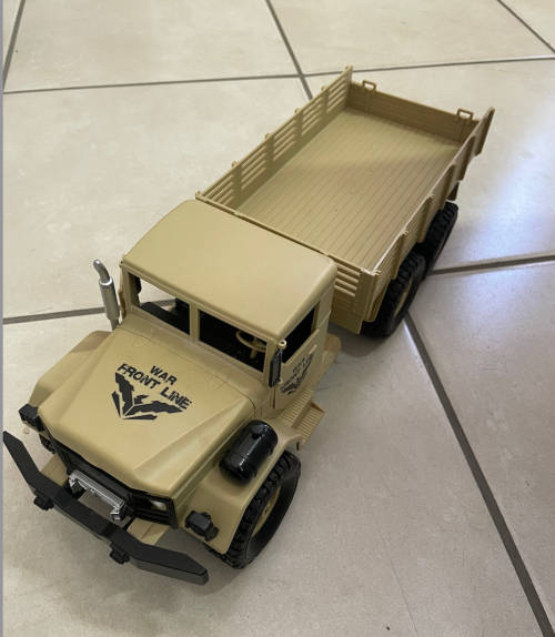 JJRC Q63 Radio Control Militar truck 6WD With LED Light