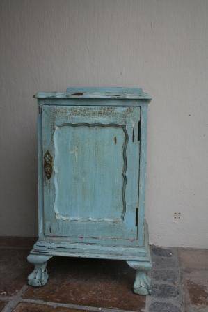 Ball & claw pedestal / occasional in duck-egg blue