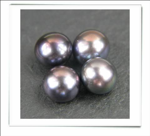 GEMZONE - Natural Fresh Water Pearls - Grey Black - 2.07cts avg. each - 88 pcs on offer!