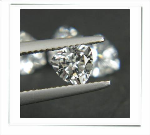 GEMZONE - Natural White Topaz Trillion Facet - 1.01cts!