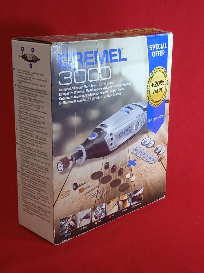 DREMEL 3000 ROTARY TOOL