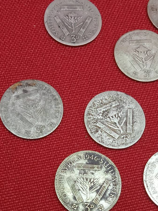 SCRAP SILVER COINS