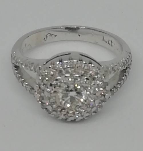 1.20Ct Diamond Ring, 18ct gold