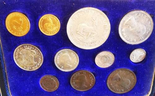 1953 Long proof set (Gold Pound and Gold Half Pound coins included)