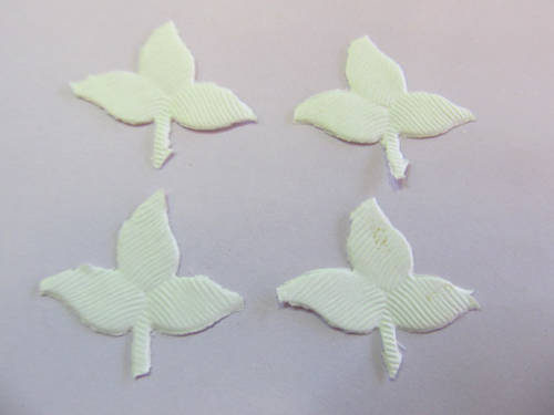 Embellishments Paper Leaves White ±25mm