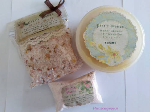 Complete Nail And Make-up Kit, See Discription And Photos Below.......