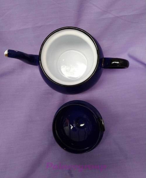 Navy Blue Enamel Tea Pot, Made In Poland, No.14, Not Been Used, Excellent Condition