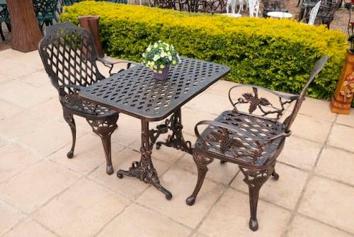 Cast Aluminium 2 Seater King Grape Patio Set