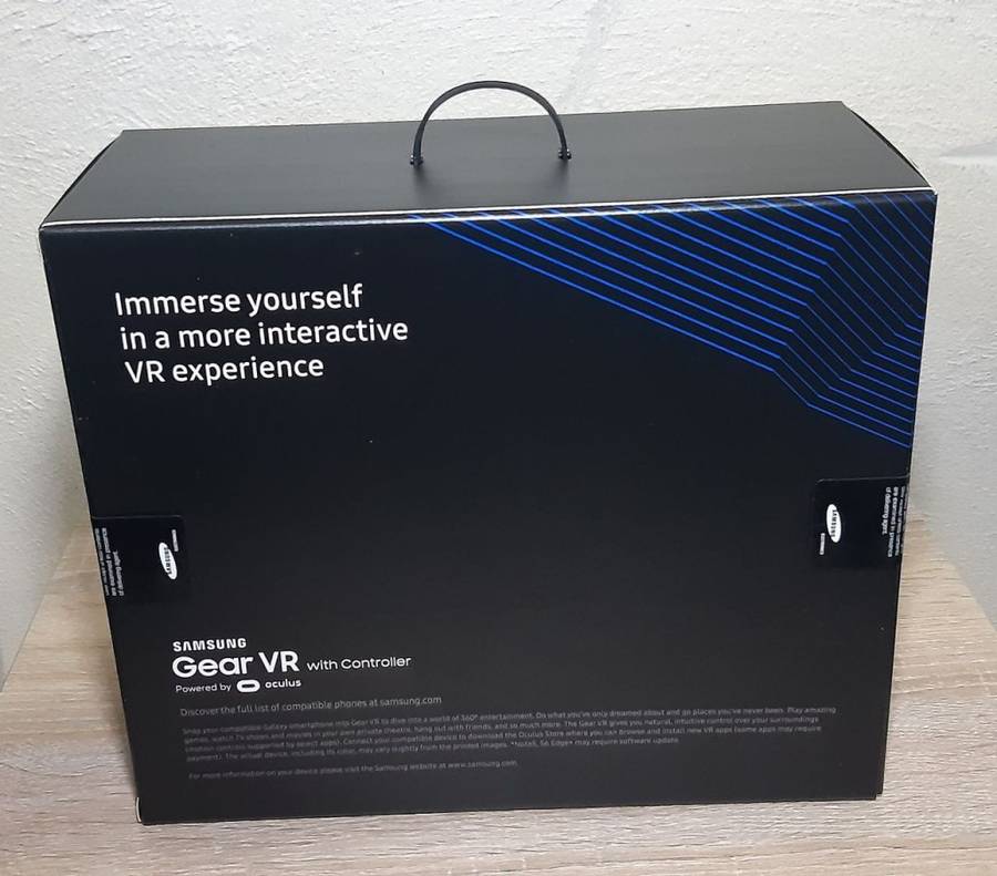 Samsung Gear VR Virtual Reality Headset (new)