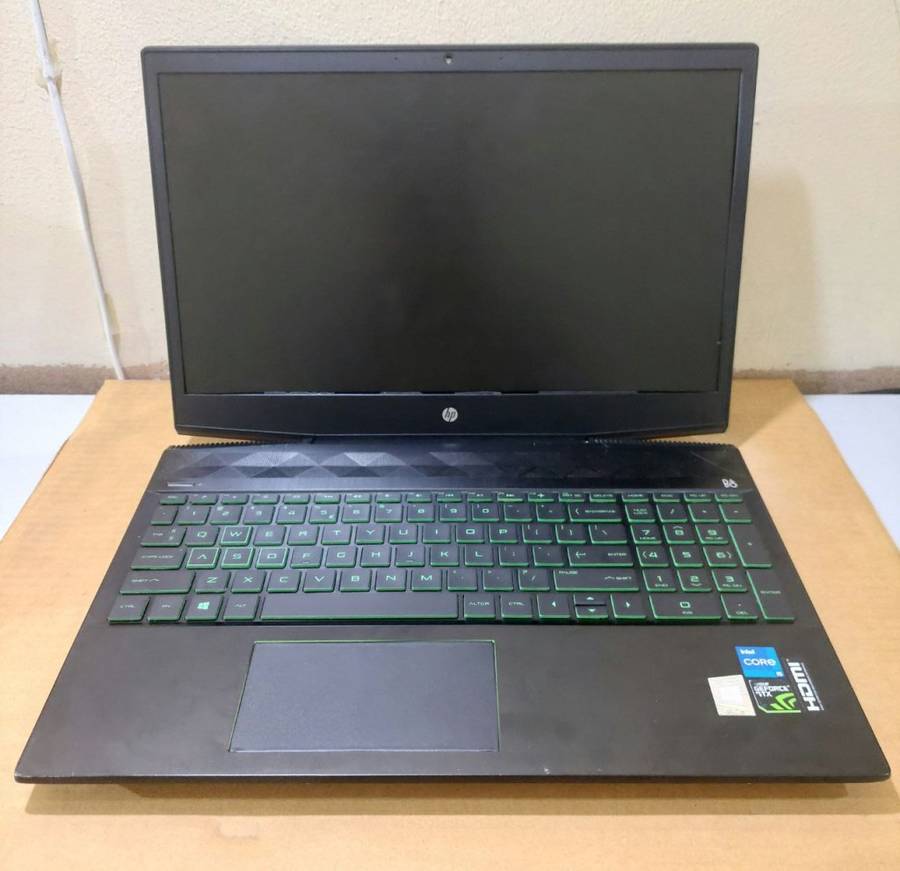 GAMING SPEC!*HP PAVILION 15 GAMING*i5-8300H*12GB*256GB SSD*1TB HDD*GTX1050*