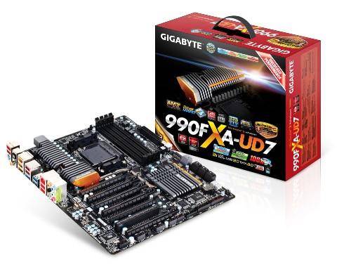 Gigabyte GA-990FXA-UD7 + AMD Phenom 2 X6 1075T Hexa Core Cpu