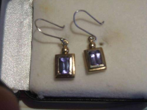 **R1 START* Gold Square Hanging Earrings