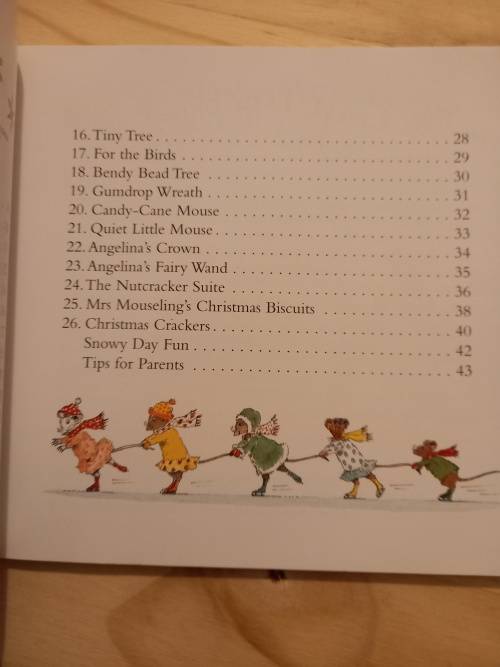 Angelins Ballerina's Christmas Cards Activity book