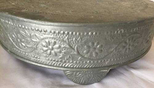 Cake stand