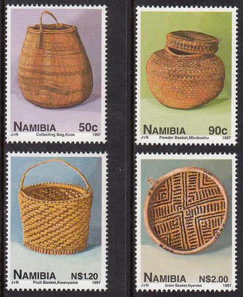 NAMIBIA SACC 183-186: 8.7.1997: NAMIBIAN BASKETRY SET OF 4. U/MINT(**)
