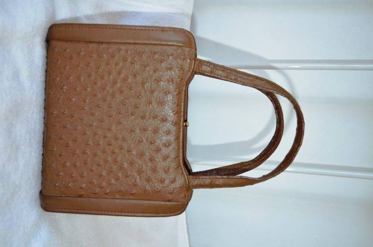 VINTAGE OSTRICH LEATHER HANDBAG