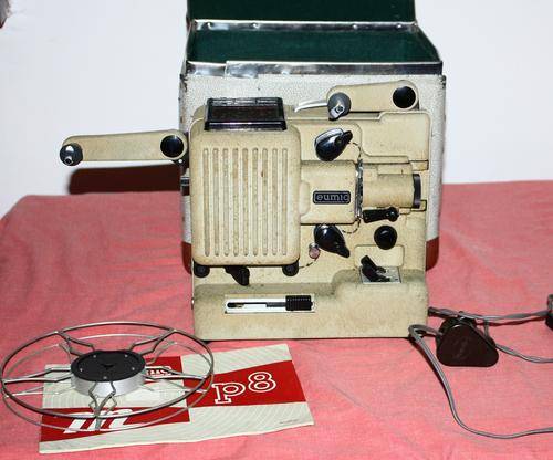 Eumig P8 Projector