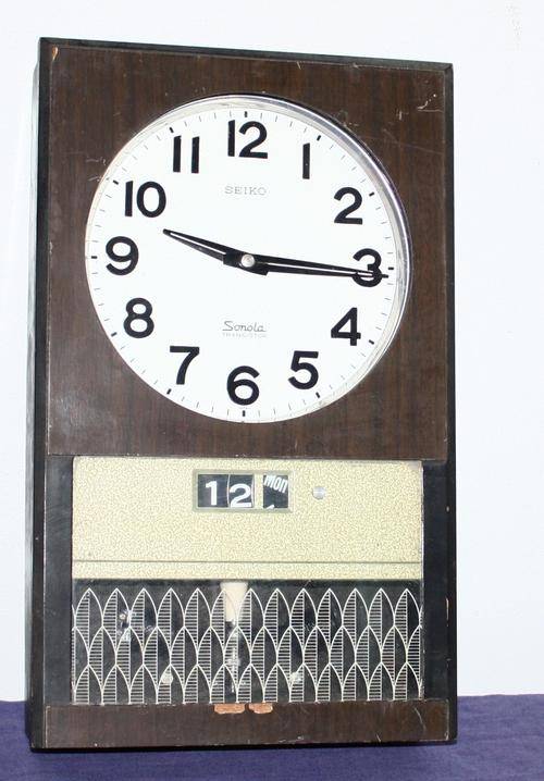 Seiko Sonola Clock