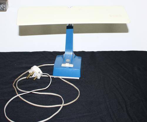 Vintage Tosihba Bankers Lamp