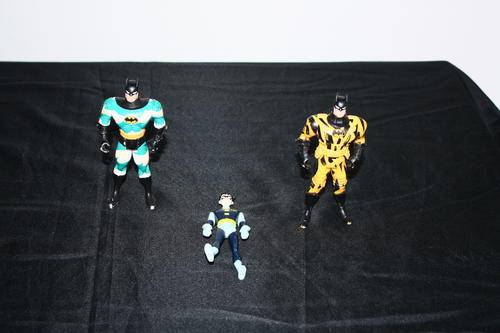 2 Batman and 1 Robin Figures