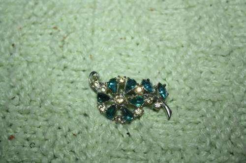 Vintage Brooch No 1