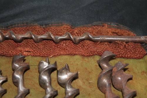 18 Vintage Drill Bits