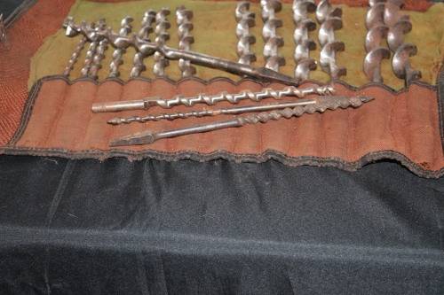 18 Vintage Drill Bits