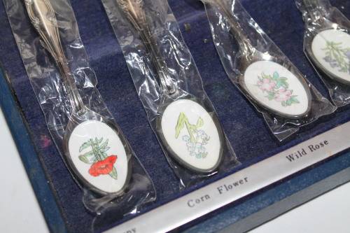 Teaspoons with Flowers