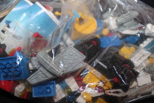 4kg of Assorted Lego