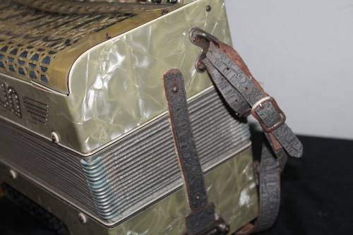 Fremielio Piano Accordian