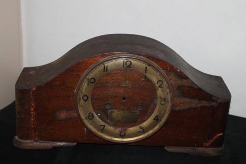 Mantle Clock Casing only with key