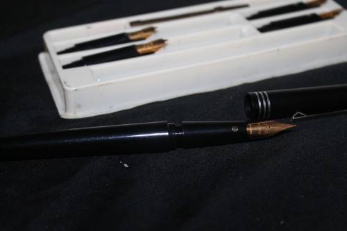 Sheaffer and Osmiroid Calligraphy Pen Sets